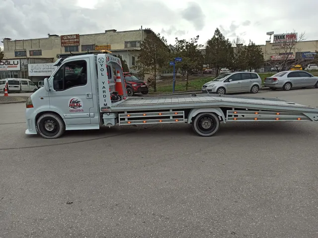 Hilal Oto Kurtarma çekici aracı